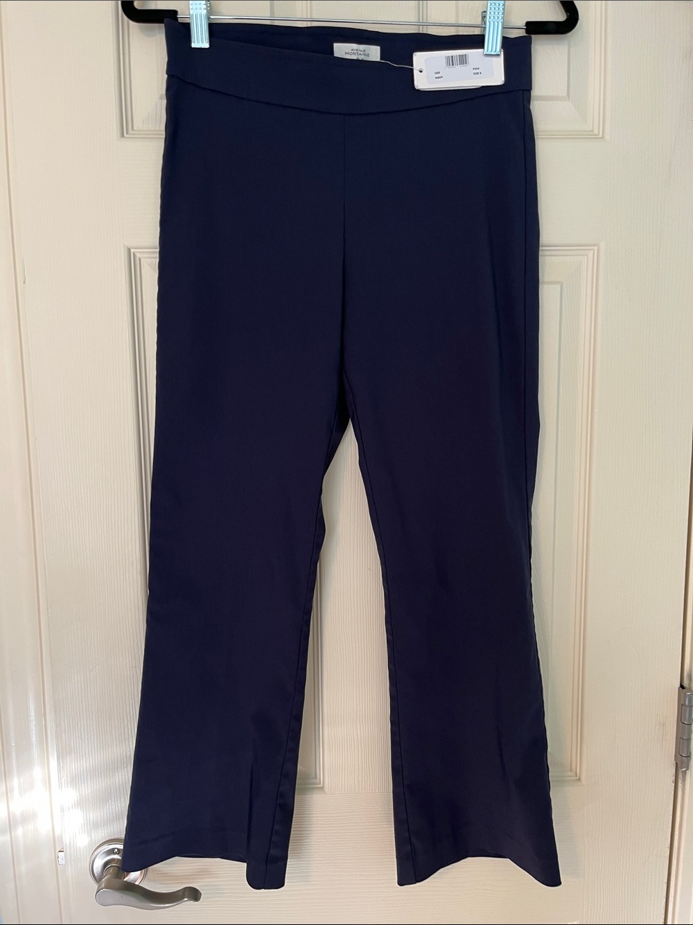 Avenue Montaigne Navy Leo Leg Crop Flare Pants NWT!